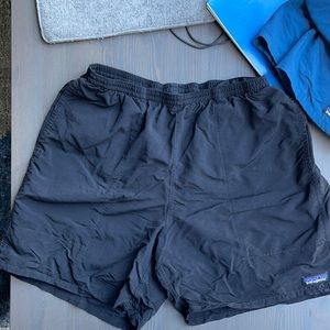2*Patagonia Baggies 7 inches Large